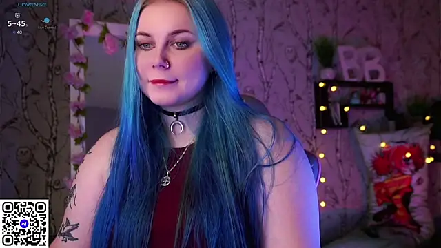 Moon Valkyrie online show from 28, 2, 2025