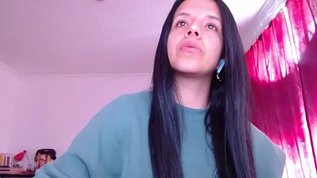 Snapshot of VALERY_MEER chatting on 28, 7, 2026 VALERY MEER online show from 28, 7, 2026