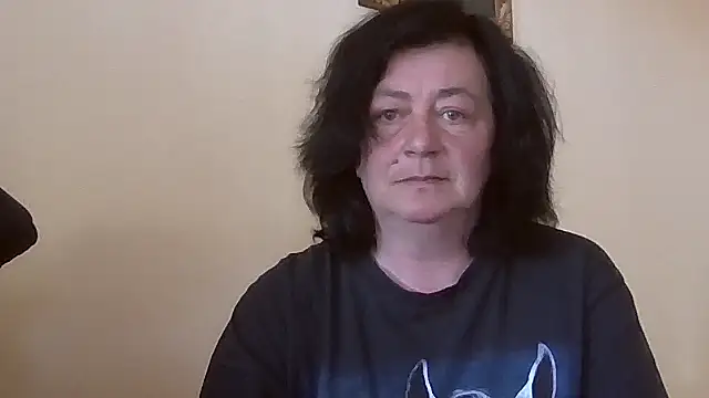 GypsiQueen2 online show from 3, 5, 2026