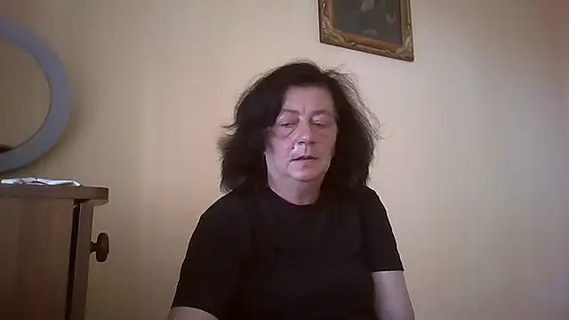 GypsiQueen2 online show from 19, 6, 2026