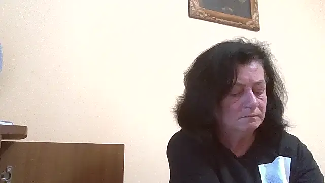 GypsiQueen2 online show from 20, 6, 2026