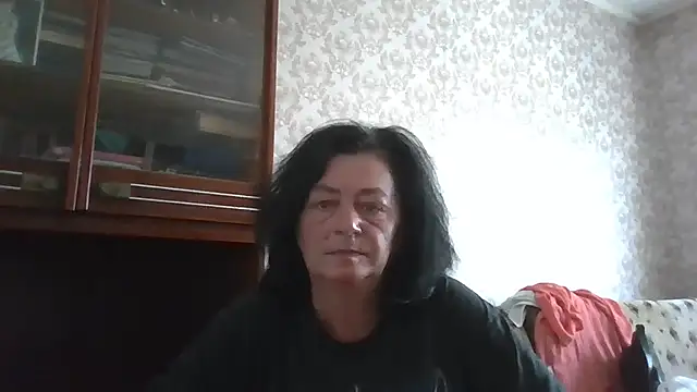 GypsiQueen2 online show from 3, 7, 2026