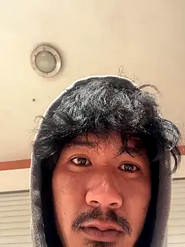 Snapshot of juniiorre chatting on 26, 10, 2025 juniiorre online show from 26, 10, 2025