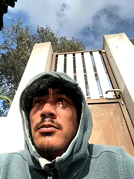 Snapshot of juniiorre chatting on 10, 11, 2025 juniiorre online show from 10, 11, 2025