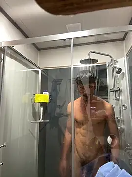 juniiorre online show from 15, 4, 2026