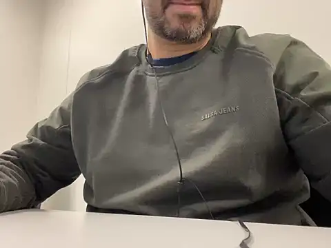 Snapshot of _MrPrecum_ chatting on 11, 12, 2024  MrPrecum  online show from 11, 12, 2024