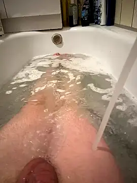 Snapshot of David19932908 chatting on 29, 9, 2025 David19932908 online show from 29, 9, 2025