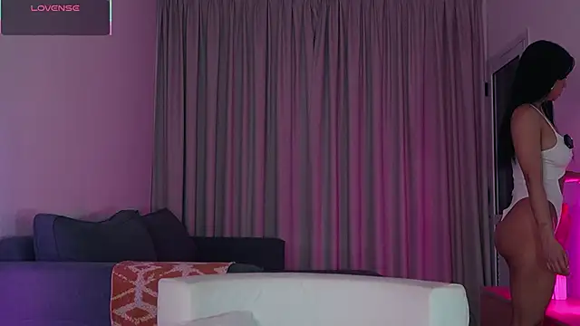 Alison Miller9 online show from 5, 11, 2025