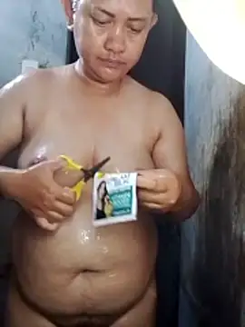 Honeybun25 online show from 9, 3, 2026