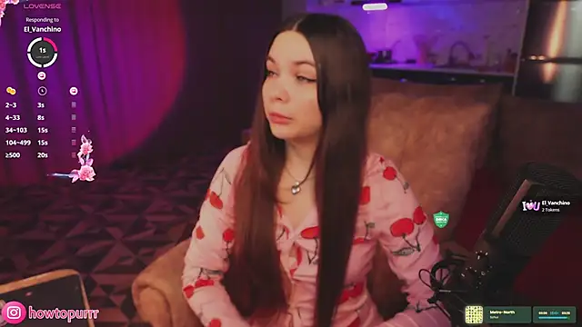 Snapshot of How2Meow chatting on 21, 4, 2026 How2Meow online show from 21, 4, 2026