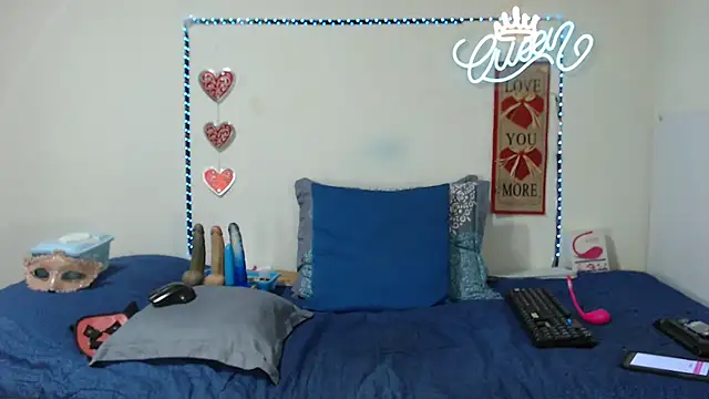 loquitaqueen011 online show from 5, 1, 2026