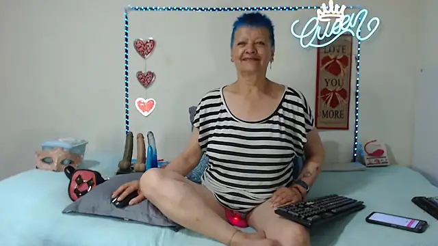 loquitaqueen011 online show from 11, 1, 2026
