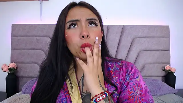 Jessica-Kraftt online show from 8, 10, 2025