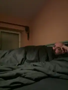 Snapshot of Ju_rine007 chatting on 18, 12, 2025 Ju rine007 online show from 18, 12, 2025