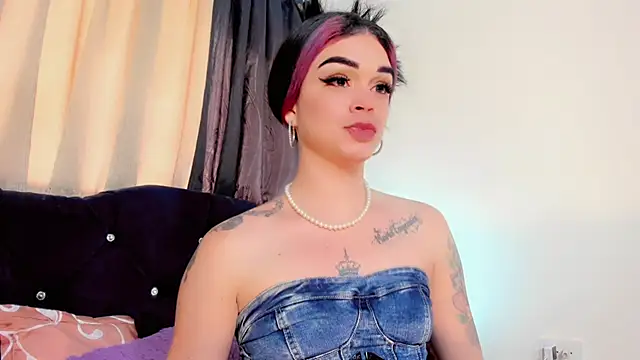 Snapshot of lesly_xx chatting on 31, 5, 2026 lesly xx online show from 31, 5, 2026