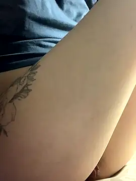 MiaBlossom online show from 3, 12, 2024