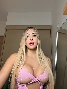 Snapshot of mi_suk11 chatting on 9, 4, 2026 mi suk11 online show from 9, 4, 2026