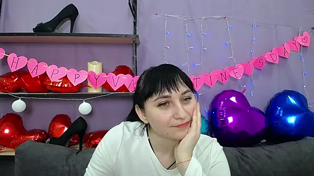 Snapshot of NinaFlawlees chatting on 6, 2, 2025 NinaFlawlees online show from 6, 2, 2025