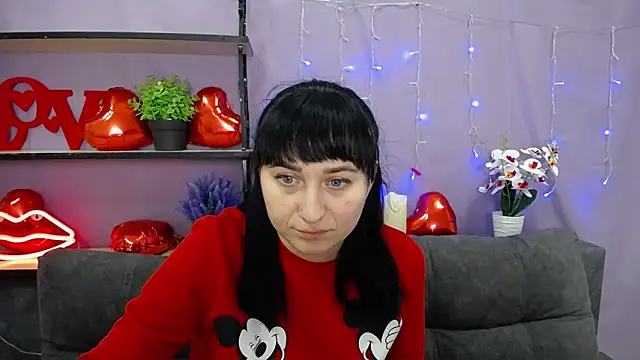 Snapshot of NinaFlawlees chatting on 5, 3, 2025 NinaFlawlees online show from 5, 3, 2025