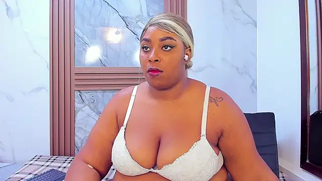 Snapshot of HannyMansonh chatting on 13, 2, 2025 HannyMansonh online show from 13, 2, 2025