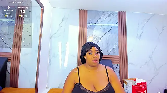 Snapshot of HannyMansonh chatting on 1, 5, 2026 HannyMansonh online show from 1, 5, 2026