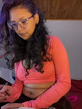 Snapshot of Hathorlove chatting on 15, 2, 2025 Hathorlove online show from 15, 2, 2025