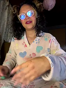 Snapshot of Hathorlove chatting on 8, 10, 2025 Hathorlove online show from 8, 10, 2025