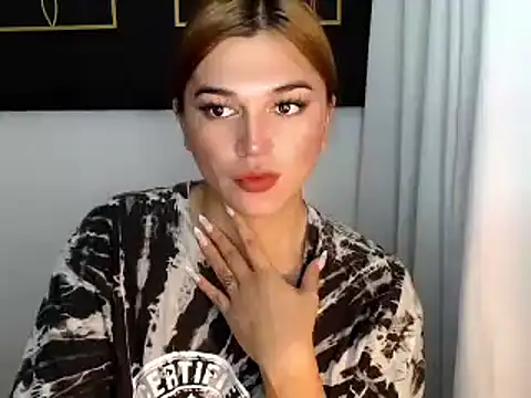 Snapshot of hotstellacumxxx chatting on 4, 12, 2024 hotstellacumxxx online show from 4, 12, 2024