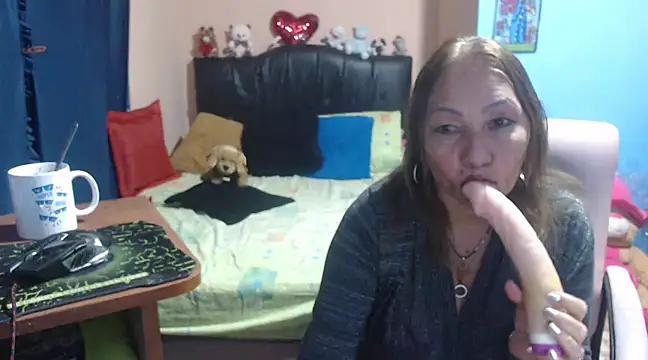 Snapshot of milfeddy_ chatting on 11, 2, 2025 milfeddy online show from 11, 2, 2025
