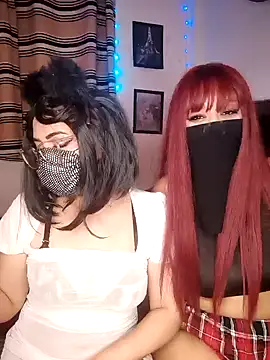 Snapshot of Bayan-Queen chatting on 28, 4, 2026 Bayan-Queen online show from 28, 4, 2026