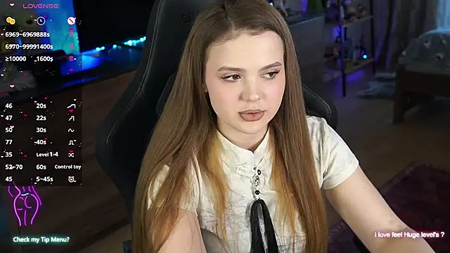 Snapshot of AfinaAmmor chatting on 14, 5, 2026 AfinaAmmor online show from 14, 5, 2026