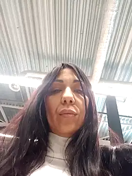 LeticiaWoods online show from 2, 2, 2025