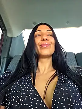 LeticiaWoods online show from 12, 6, 2026
