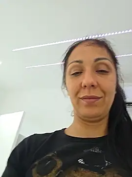 LeticiaWoods online show from 24, 6, 2026