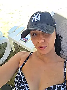 LeticiaWoods online show from 29, 6, 2026