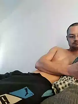 Snapshot of kgltintan chatting on 15, 12, 2024 kgltintan online show from 15, 12, 2024