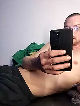 Snapshot of kgltintan chatting on 21, 12, 2024 kgltintan online show from 21, 12, 2024