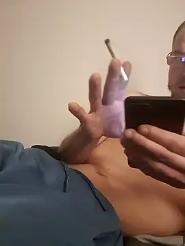 Snapshot of kgltintan chatting on 12, 3, 2025 kgltintan online show from 12, 3, 2025