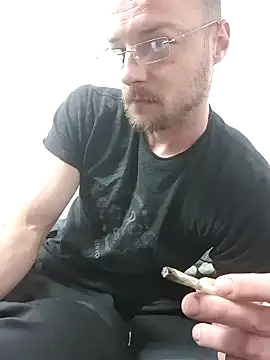 Snapshot of kgltintan chatting on 15, 3, 2025 kgltintan online show from 15, 3, 2025