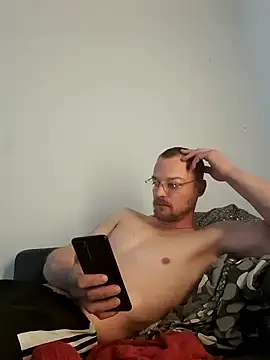 Snapshot of kgltintan chatting on 16, 3, 2025 kgltintan online show from 16, 3, 2025