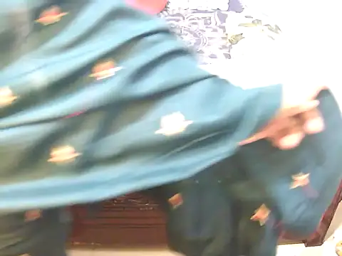 Snapshot of cutebengaligirl chatting on 9, 1, 2026 cutebengaligirl online show from 9, 1, 2026