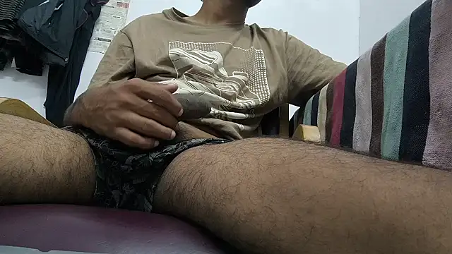 Snapshot of Im_Aryan chatting on 26, 10, 2025 Im Aryan online show from 26, 10, 2025