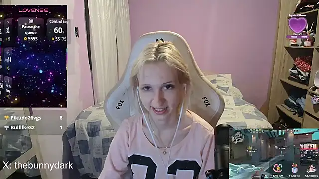 Snapshot of bunnydark00 chatting on 28, 4, 2026 bunnydark00 online show from 28, 4, 2026