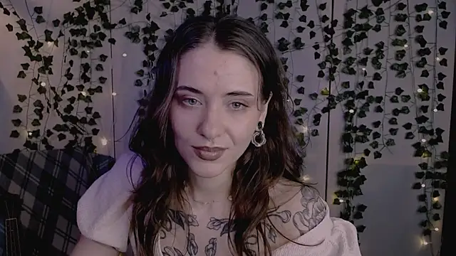 Snapshot of risha_laas chatting on 6, 3, 2026 risha laas online show from 6, 3, 2026