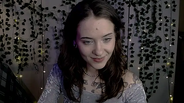 Snapshot of risha_laas chatting on 30, 4, 2026 risha laas online show from 30, 4, 2026