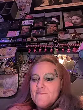 Snapshot of Justin81214 chatting on 15, 3, 2026 Justin81214 online show from 15, 3, 2026