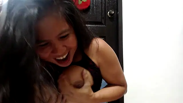 Vanessa3329 online show from 24, 11, 2025