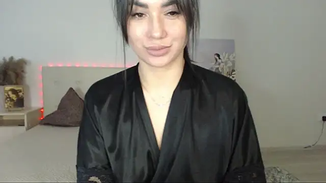 Snapshot of RoxannePure chatting on 21, 2, 2025 RoxannePure online show from 21, 2, 2025