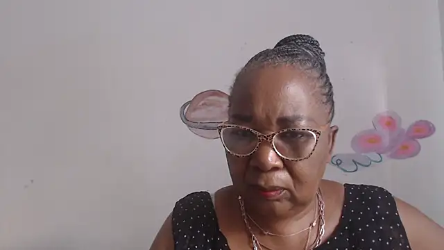 Snapshot of KinkyRicoSaisyours chatting on 9, 2, 2025 KinkyRicoSaisyours online show from 9, 2, 2025