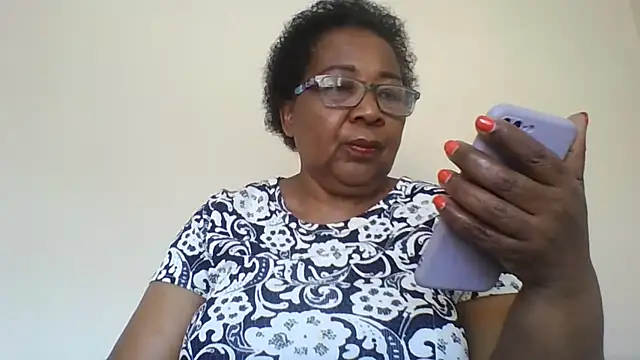 Snapshot of KinkyRicoSaisyours chatting on 4, 6, 2026 KinkyRicoSaisyours online show from 4, 6, 2026